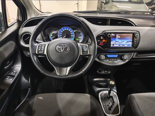 Toyota Yaris Hybrid City