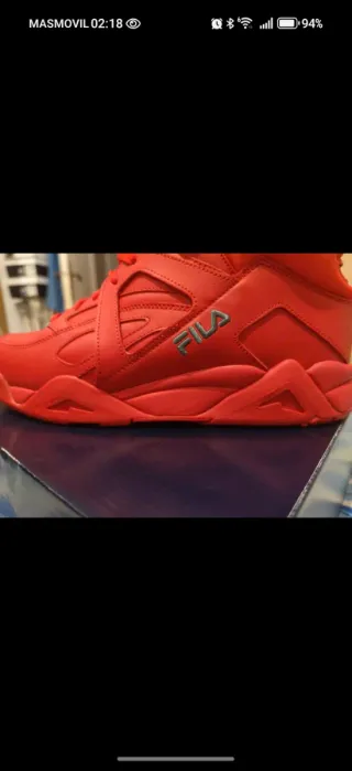 Fila Cage Mid Rojas Talla 45.5 Nuevas