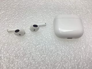 in-ear apple airpods 4 gen con cancelacion activa de ruido