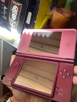 Nintendo DSi  XL Morado