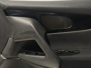 GUARNECIDO PUERTA DELANTERA DERECHA NISSAN QASHQA