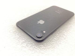 apple iphone xr 64gb