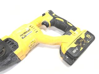 taladro a bateria dewalt 18v xr brushless