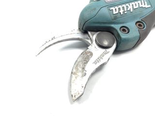 tijera poda electrica makita dup361