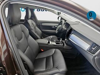 Volvo V90 T8 Momentum AWD Auto 287 kW (390 CV)