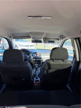 Opel Astra 2008
