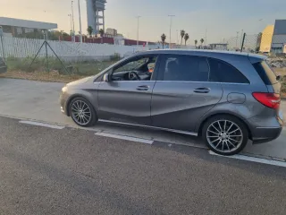 Mercedes-Benz Clase B200 2014