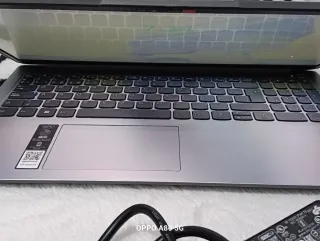 Portátil Lenovo Gris Nuevo