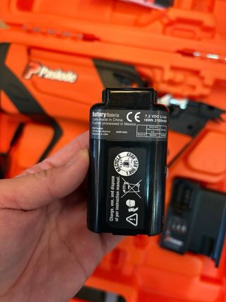Clavadora Paslode IM90Xi Lithium Kit Completo