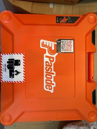 Clavadora Paslode IM90Xi Lithium Kit Completo