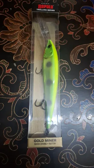 Lote 5 señuelos pesca Rapala Gold Miner