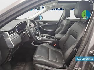 Jaguar F-Pace 2.0D l4 MHEV SE AWD Auto 150 kW (204 CV)