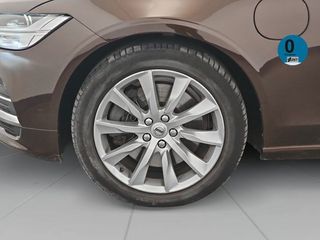 Volvo V90 T8 Momentum AWD Auto 287 kW (390 CV)