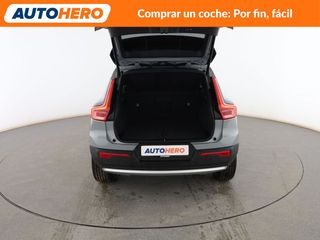 Volvo XC40 2.0 B3 Mild-Hybrid Core 2WD