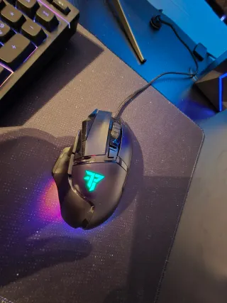 Teclado, Ratón, Altavoces Gaming Tempest RGB