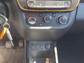Dacia Spring Comfort Plus Electric 33kW (45CV)