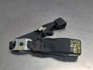 ENGANCHE CINTURON TRASERO IZQUIERDO TOYOTA YARIS