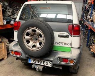 Piloto nissan 46077 261350x000 26135 0x000 terrano