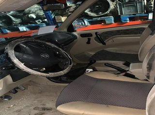 Piloto nissan 46077 261350x000 26135 0x000 terrano