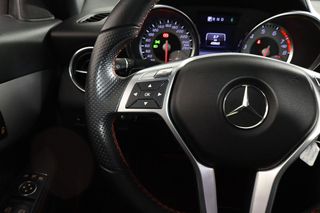Mercedes Benz Clase SLK SLK 350 BlueEfficiency 305cv