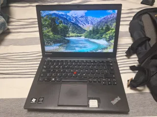 Portátil Lenovo ThinkPad Negro