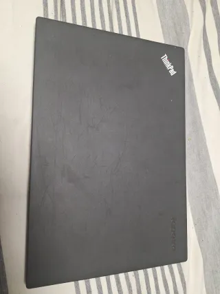 Portátil Lenovo ThinkPad Negro