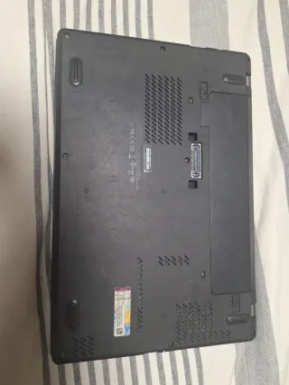 Portátil Lenovo ThinkPad Negro