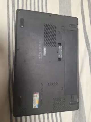 Portátil Lenovo ThinkPad Negro