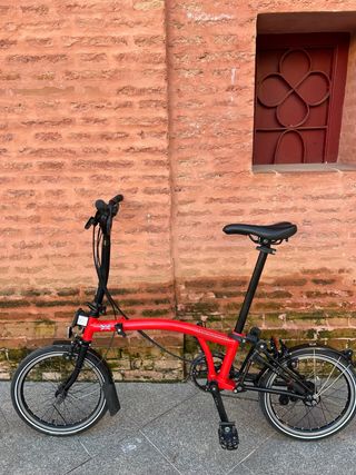 Bicicleta Brompton Black Edition Roja