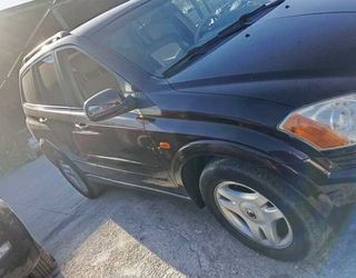 Bandeja trasera ssangyong kyron 200 xdi 467676