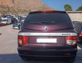 Bandeja trasera ssangyong kyron 200 xdi 467676
