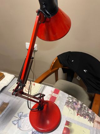 Flexo FASE antiguo mesa metal rojo