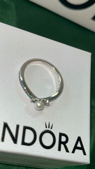 Anillo Pandora ariel Talla 54