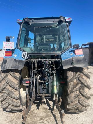 Tractor New Holland 8340