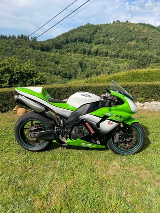 KAWASAKI ZX10R 07 matriculada Circuito