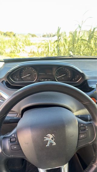 Peugeot 2008 2019