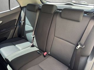 TOYOTA Auris 1.4 D4D DPF Active