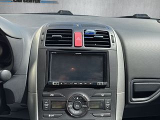 TOYOTA Auris 1.4 D4D DPF Active