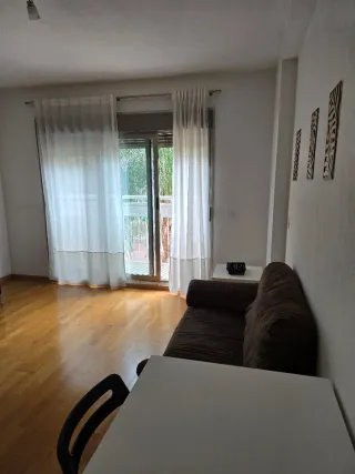 Alquiler apartamento con garaje Juan Carlos I