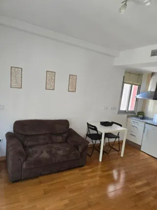 Alquiler apartamento con garaje Juan Carlos I