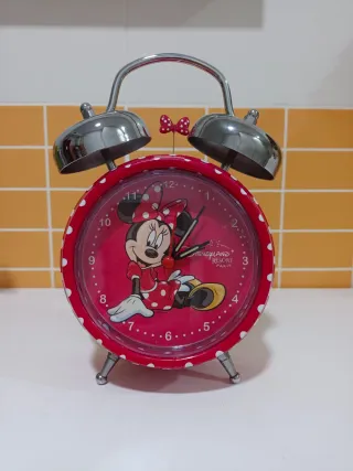 Peluches variados + Despertador Mini