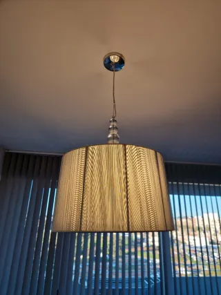 Lámpara colgante de tela y cristal