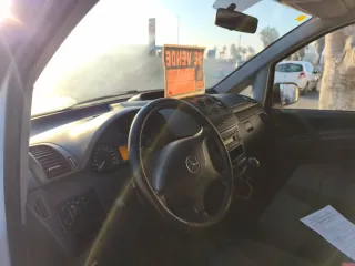 Mercedes-Benz Vito 2011