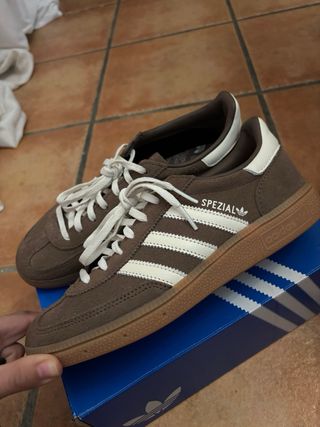 Zapatilla Adidas Handball Spezial Marrón