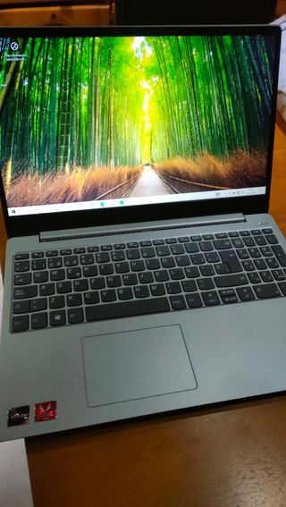 ordenador portatil lenovo buen estado de todo