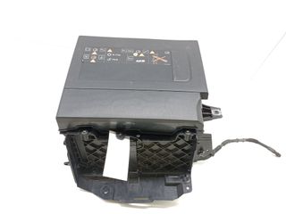 PLASTICO RENAULT FLUENCE 119657