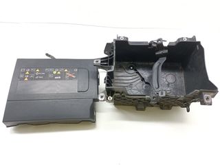 PLASTICO RENAULT FLUENCE 119657