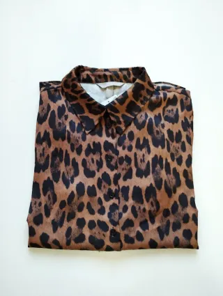 Camisa H&M Estampado Leopardo