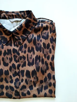 Camisa H&M Estampado Leopardo