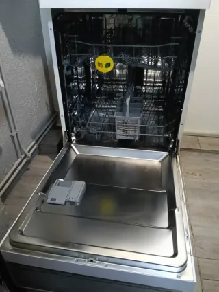 Lavavajillas WINIA Blanco